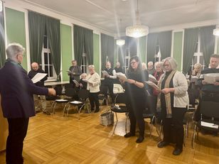 Wir singen Choral Nr. 22 aus der Johannespassion mit verschiedenen Verfremdungen